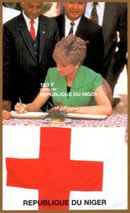 Niger IMPERF. 1997 Princess Diana Royal Family Red Cross 1v mint Souvenir Sheet S/S.